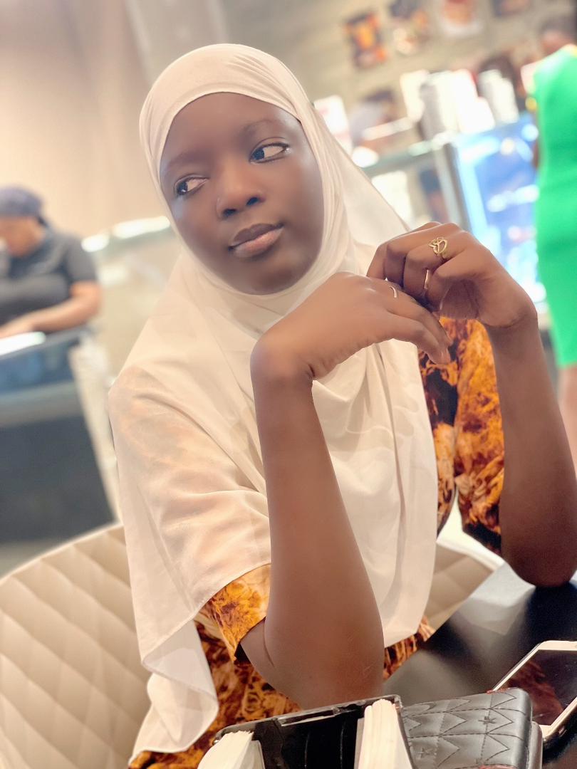 seynaboudanfakha160@gmail.com